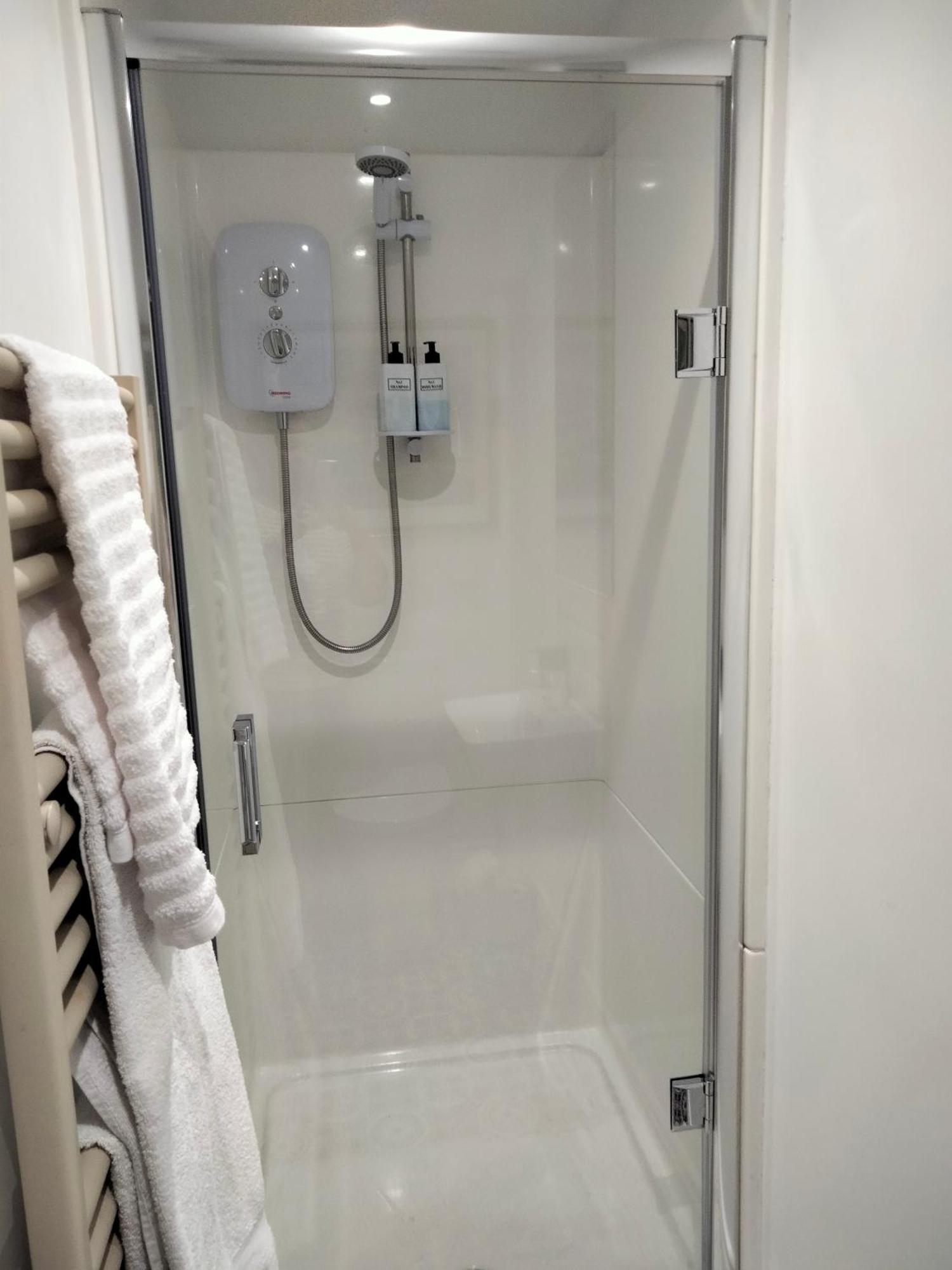 Mervue Apartment, 4 Causeway View, พอร์ตรัช ภายนอก รูปภาพ